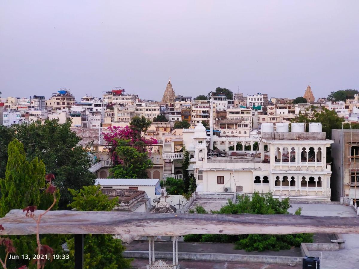 The Rustic Monk Pansiyon Udaipur Dış mekan fotoğraf